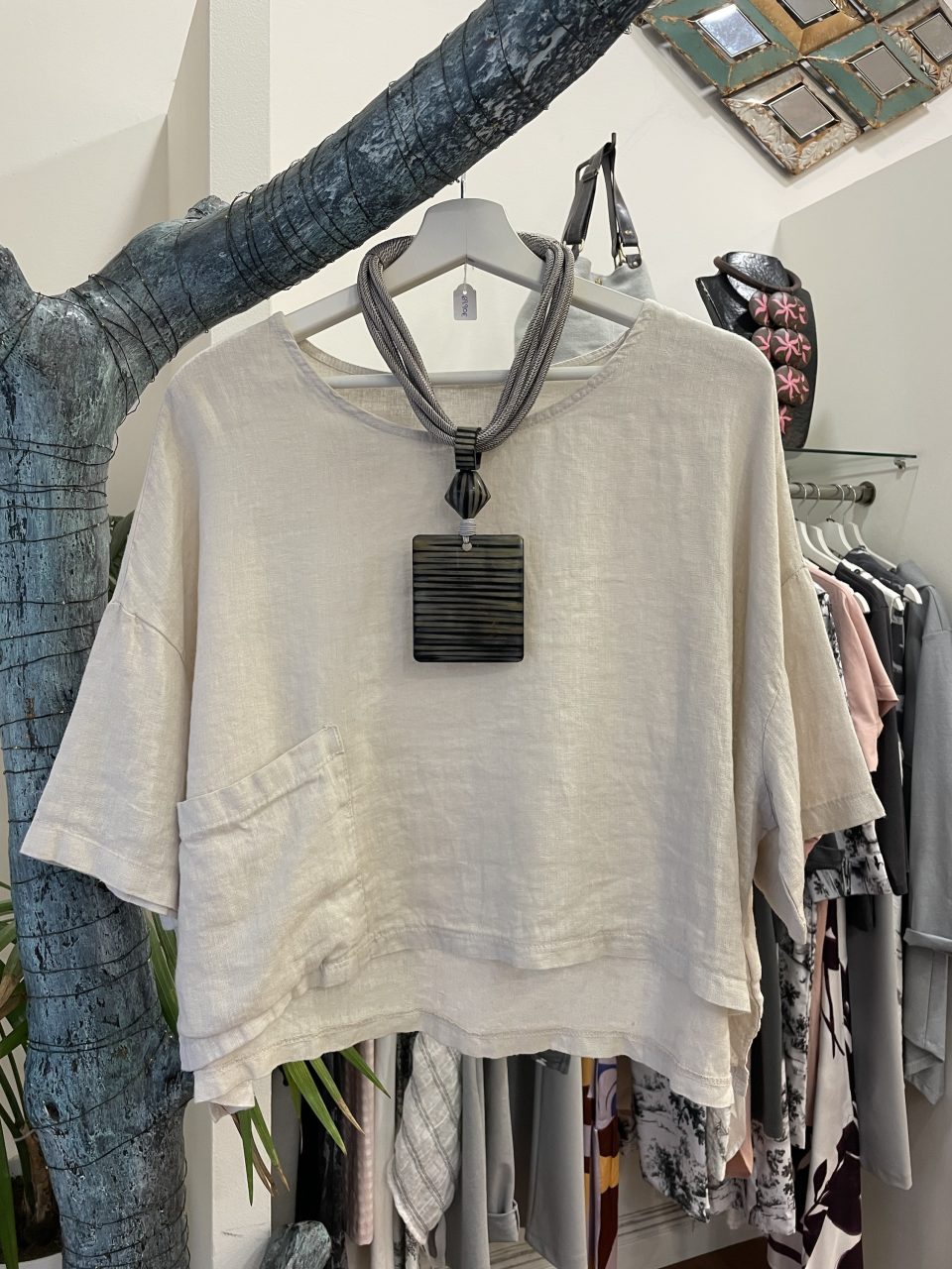 Blusa BOLSILLO beige