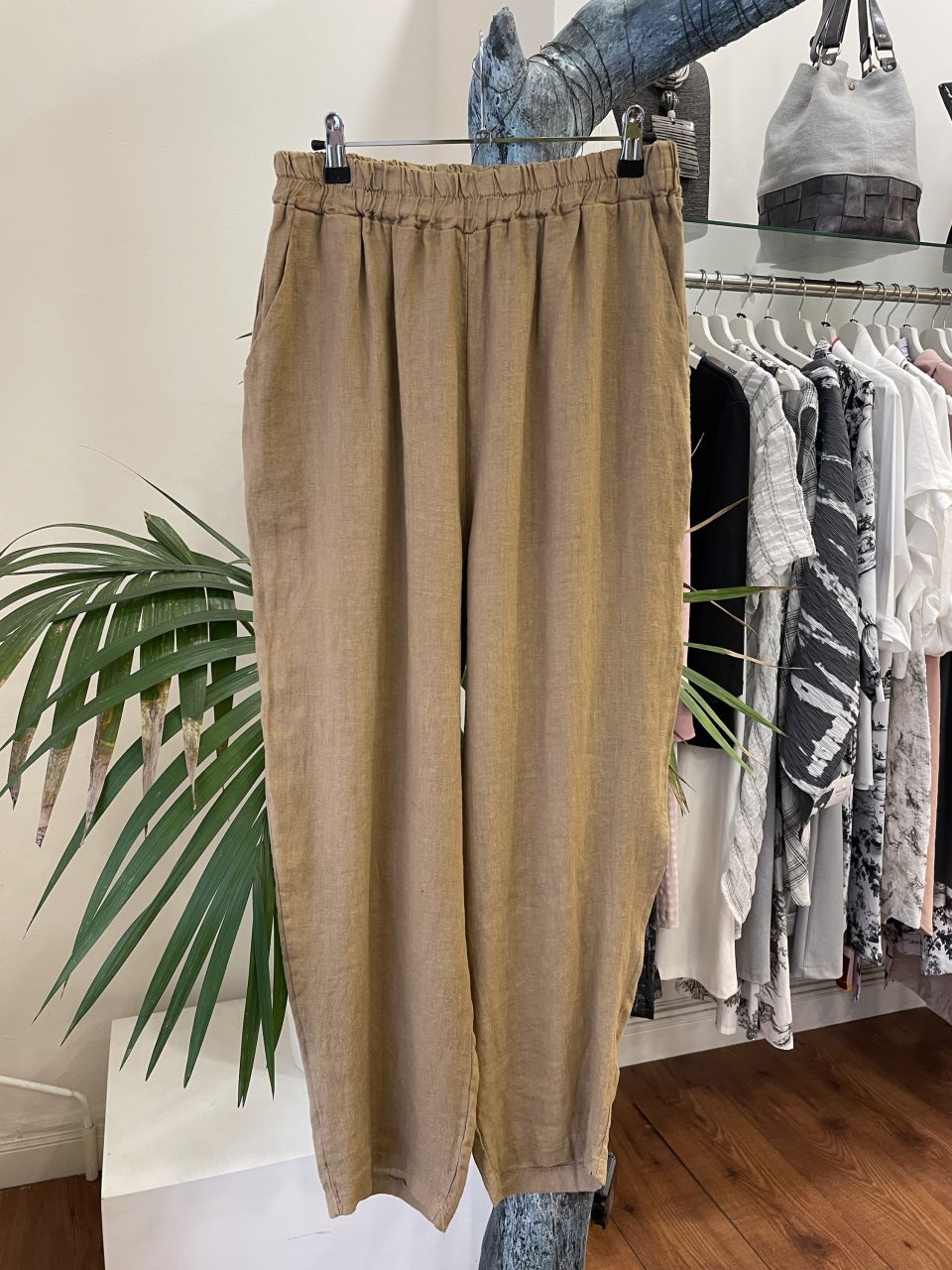 Pantalón BOMBI camel