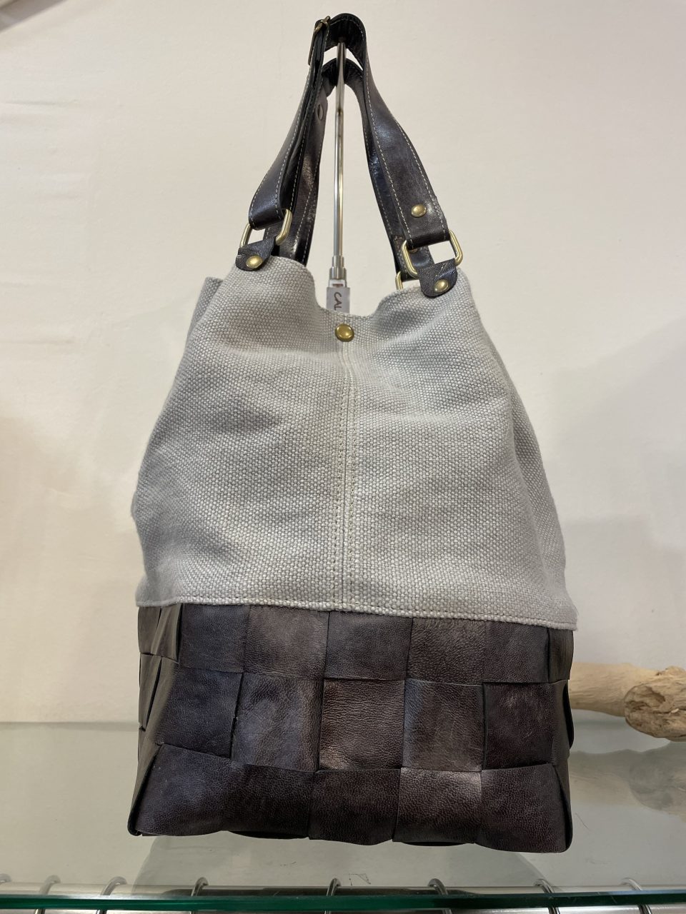 Bolso CUBO gris