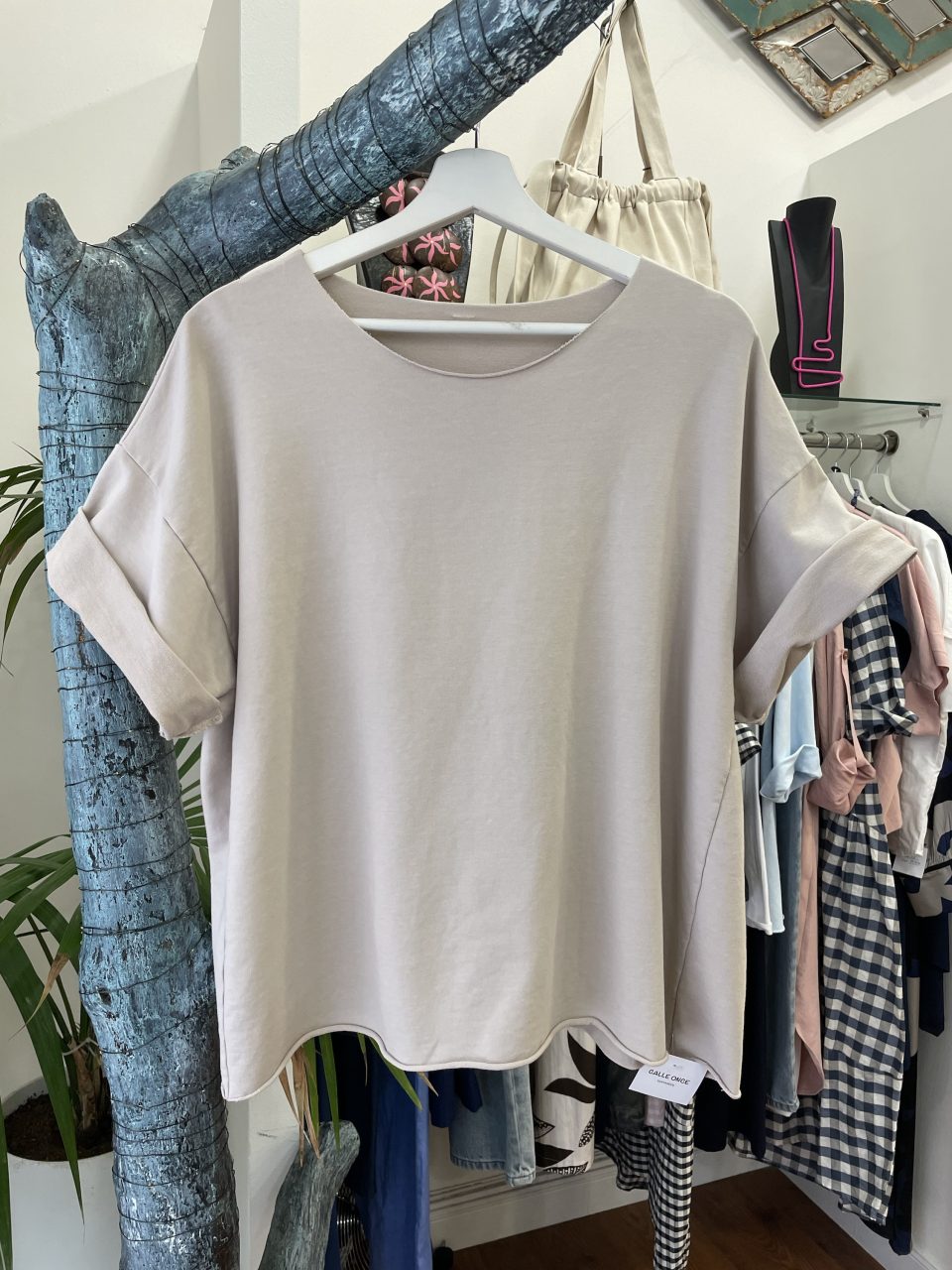 Camiseta BÁSICA beige