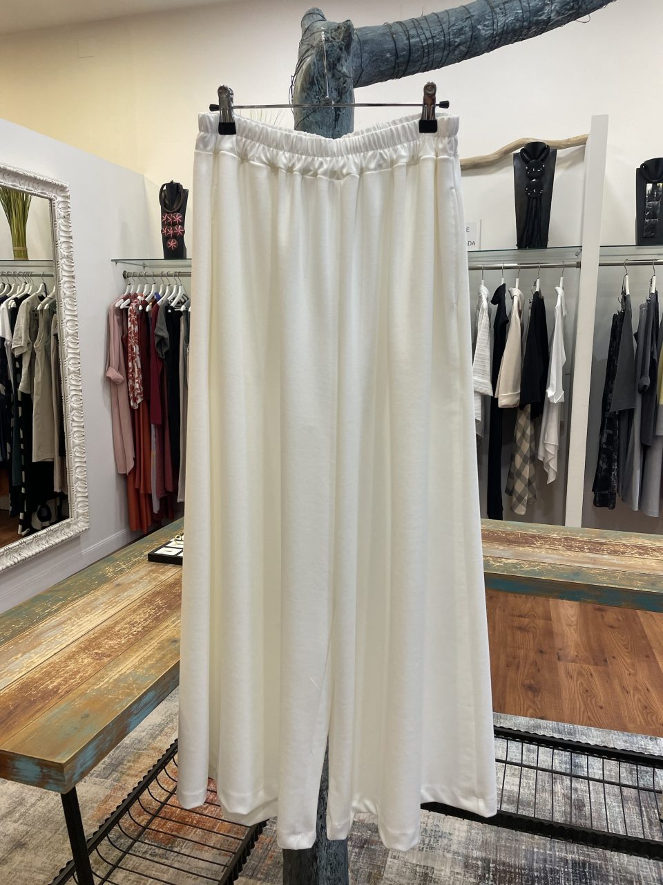 Pantalón ANCHO crudo