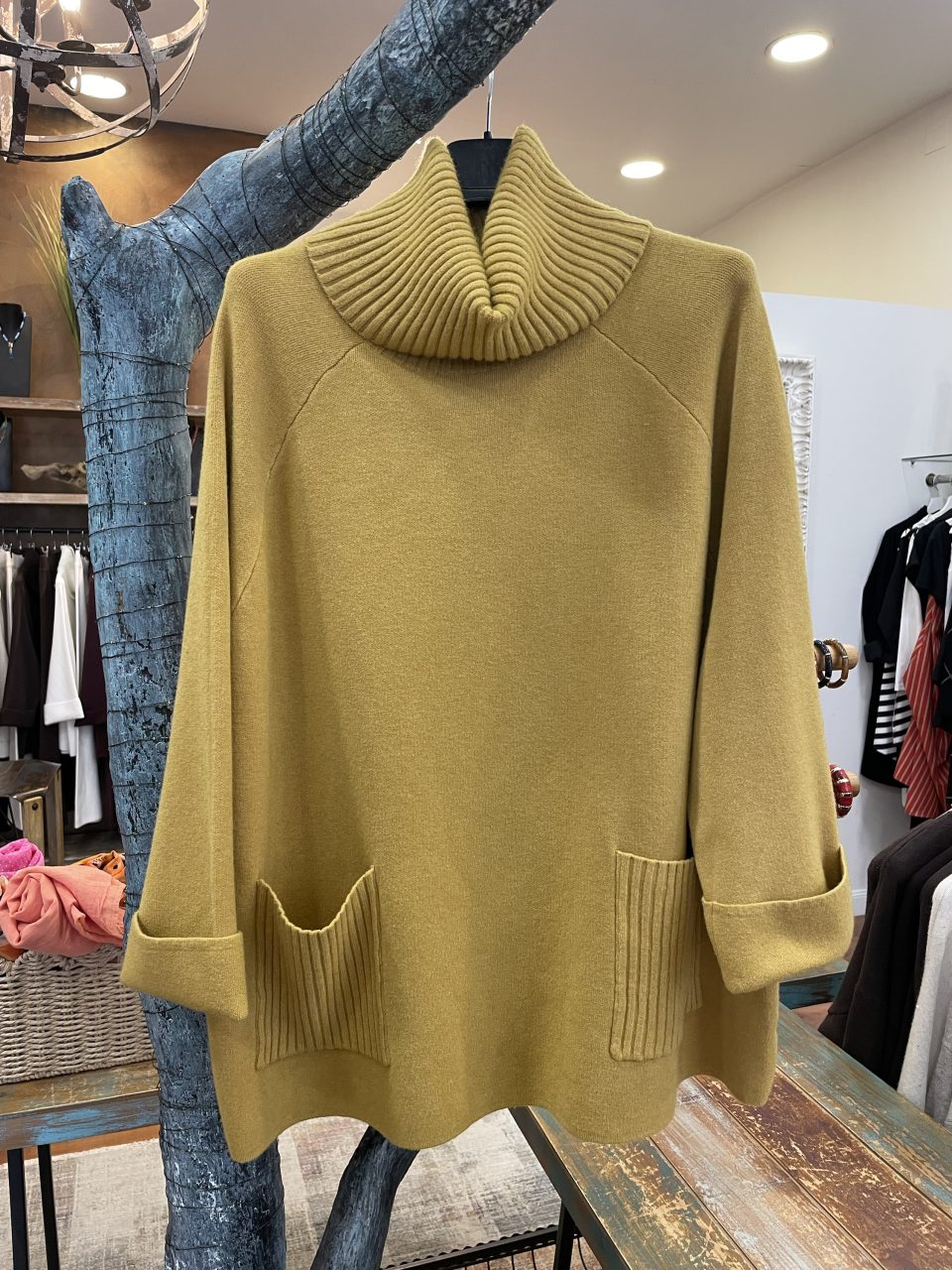 Jersey BOLSILLOS mostaza