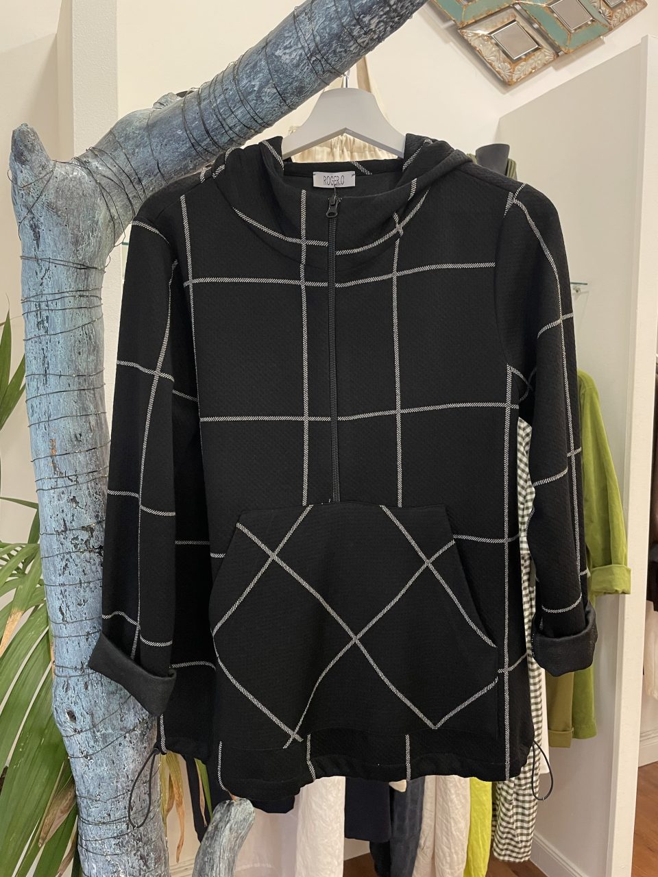 Sudadera SENA negra