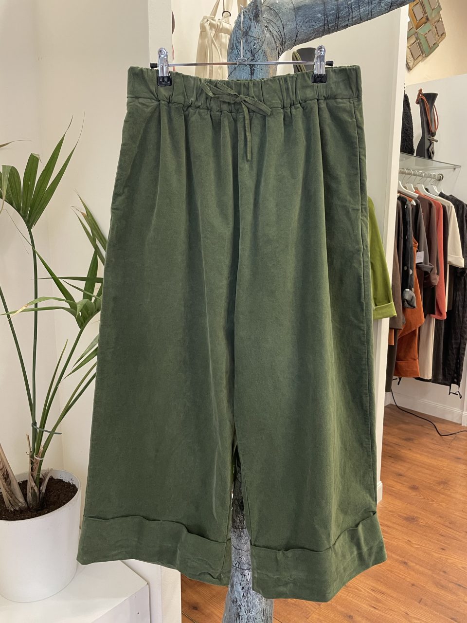 Pantalón NAVI verde kaki