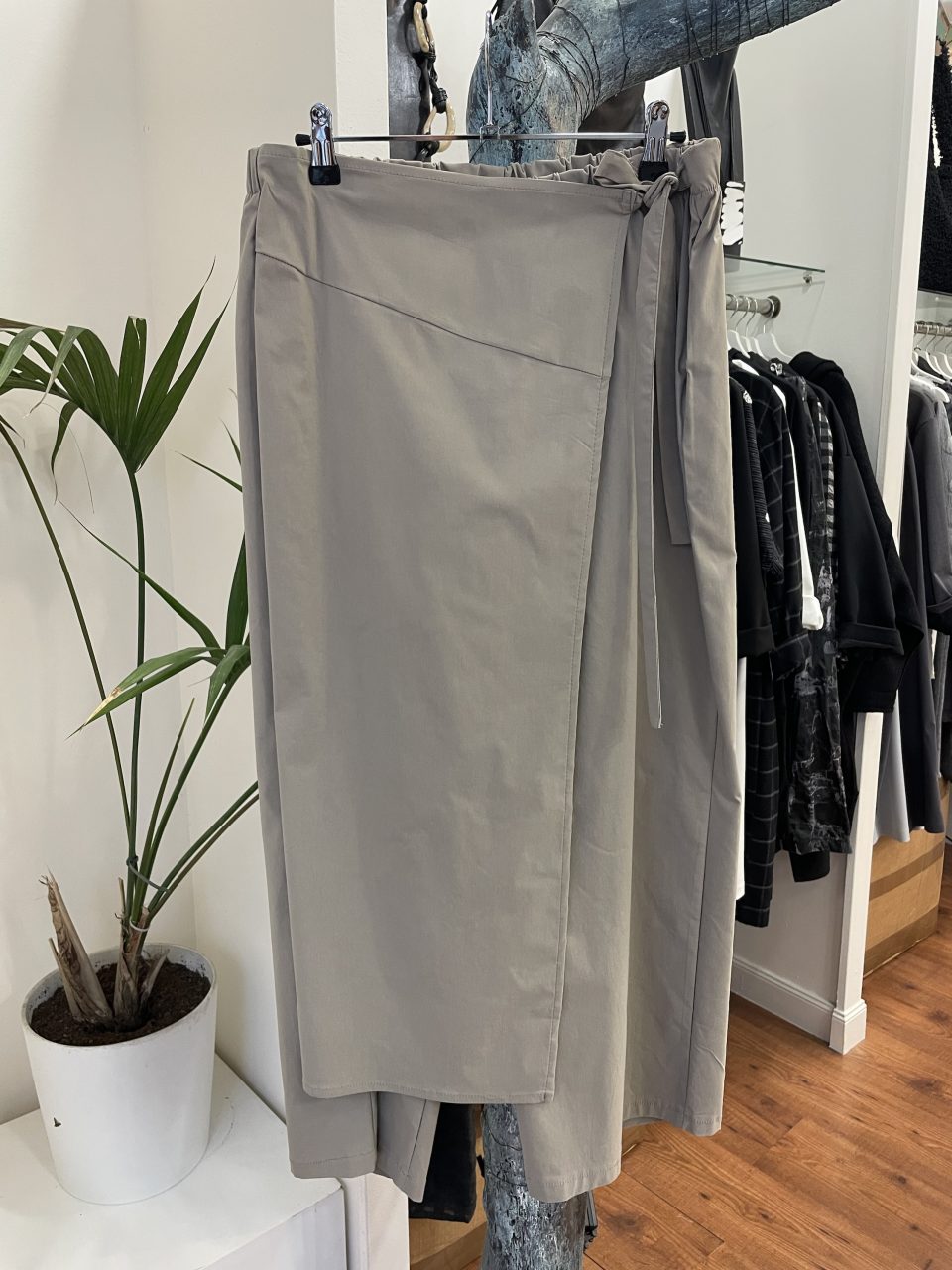 Pantalón FABIO beige