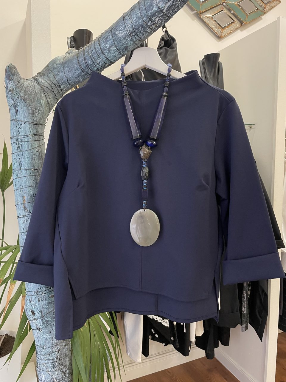 Camiseta EVA azul marino
