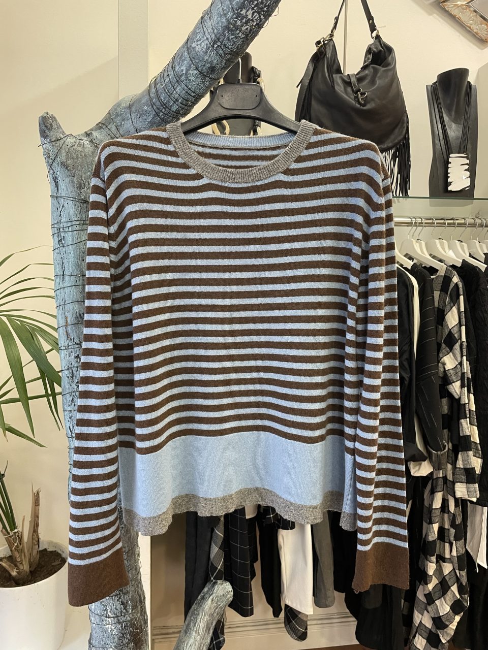 Jersey RAYAS marrón