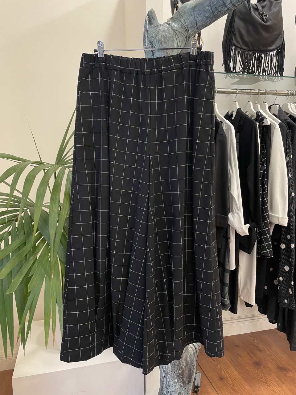 Pantalón CUADROS negro